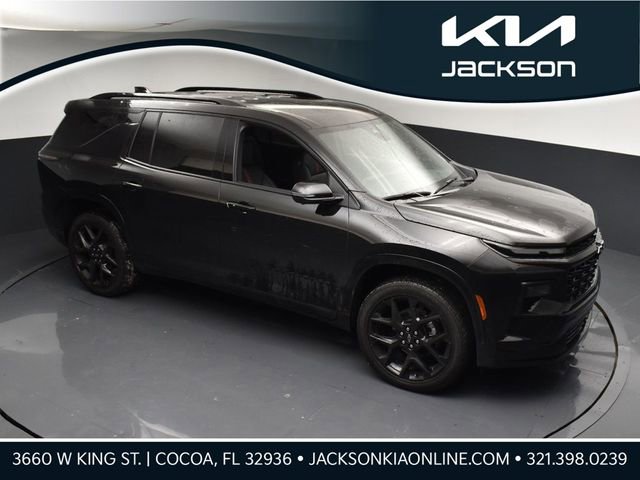 Used 2026 Chevrolet Traverse RS FWD image 1