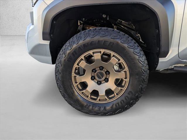 Certified 2024 Toyota Tacoma Trailhunter image 22