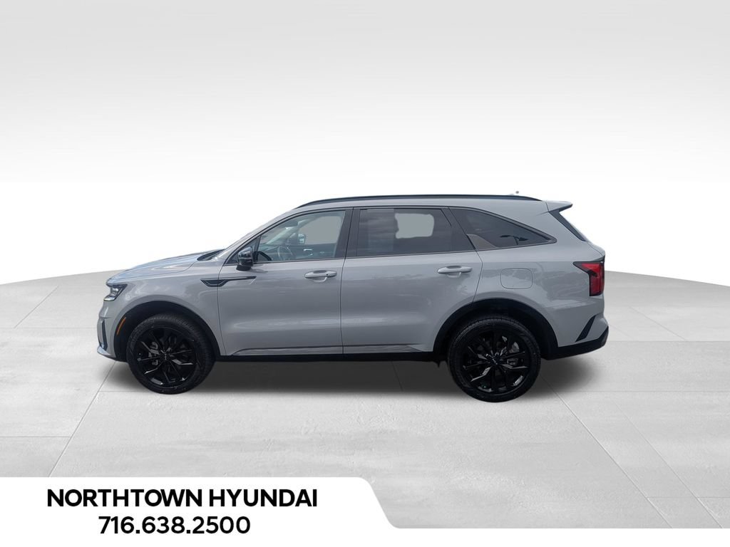 Used 2023 Kia Sorento SX AWD/4WD image 2