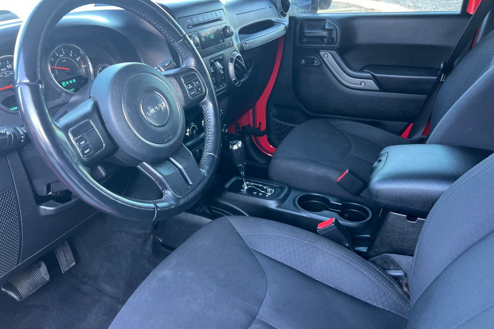 Used 2018 Jeep Wrangler Unlimited Sport S image 7