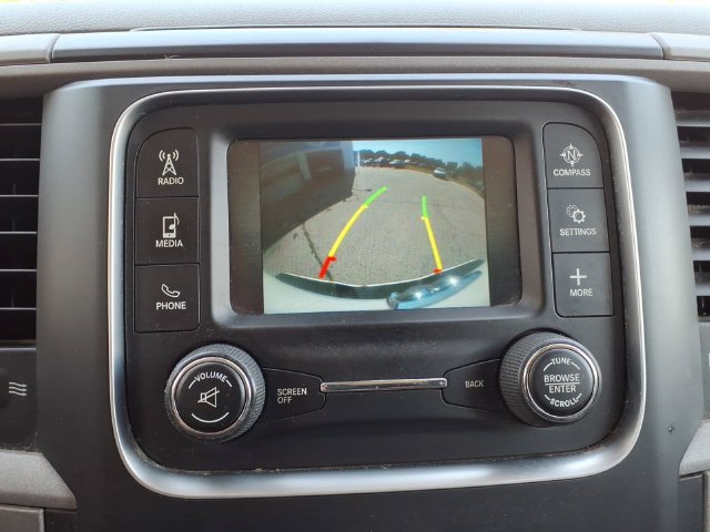 Used 2017 RAM 1500 Express AWD/4WD image 17