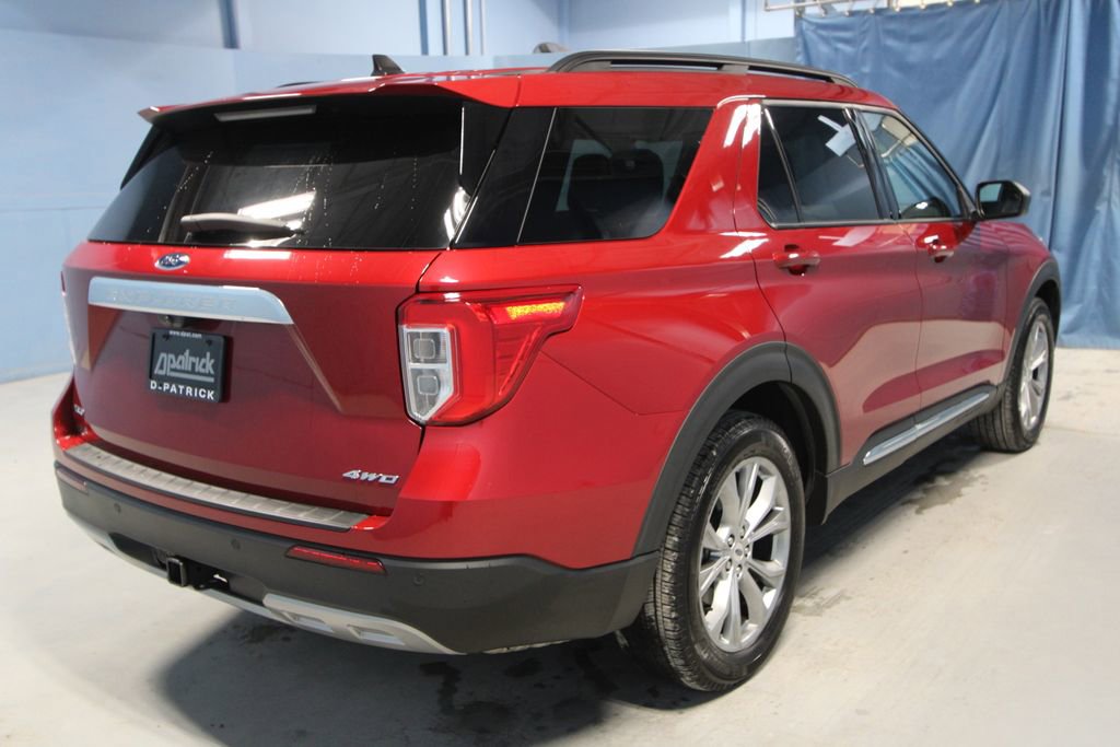 Used 2023 Ford Explorer XLT w/ Equipment Group 202A image 32