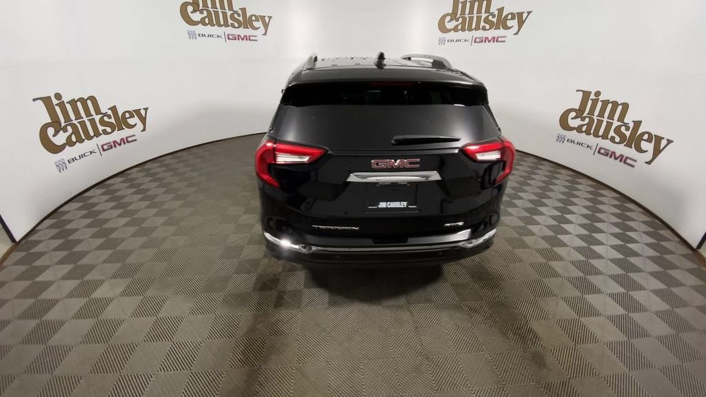 Certified 2023 GMC Terrain Denali w/ Denali Premium Package AWD/4WD image 7
