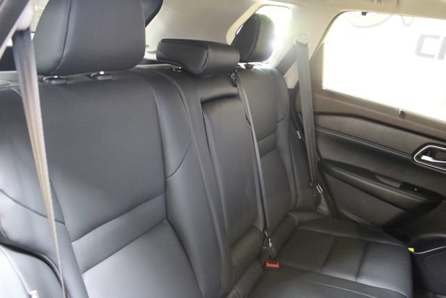 Used 2021 Nissan Rogue SV AWD/4WD image 9