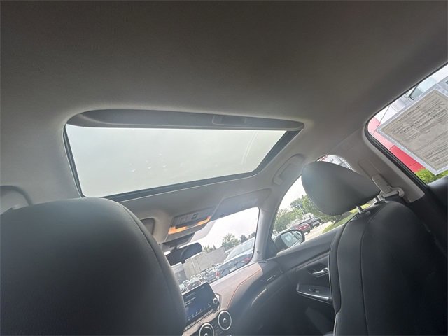 Certified 2024 Nissan Sentra SR w/ SR Premium Package image 24