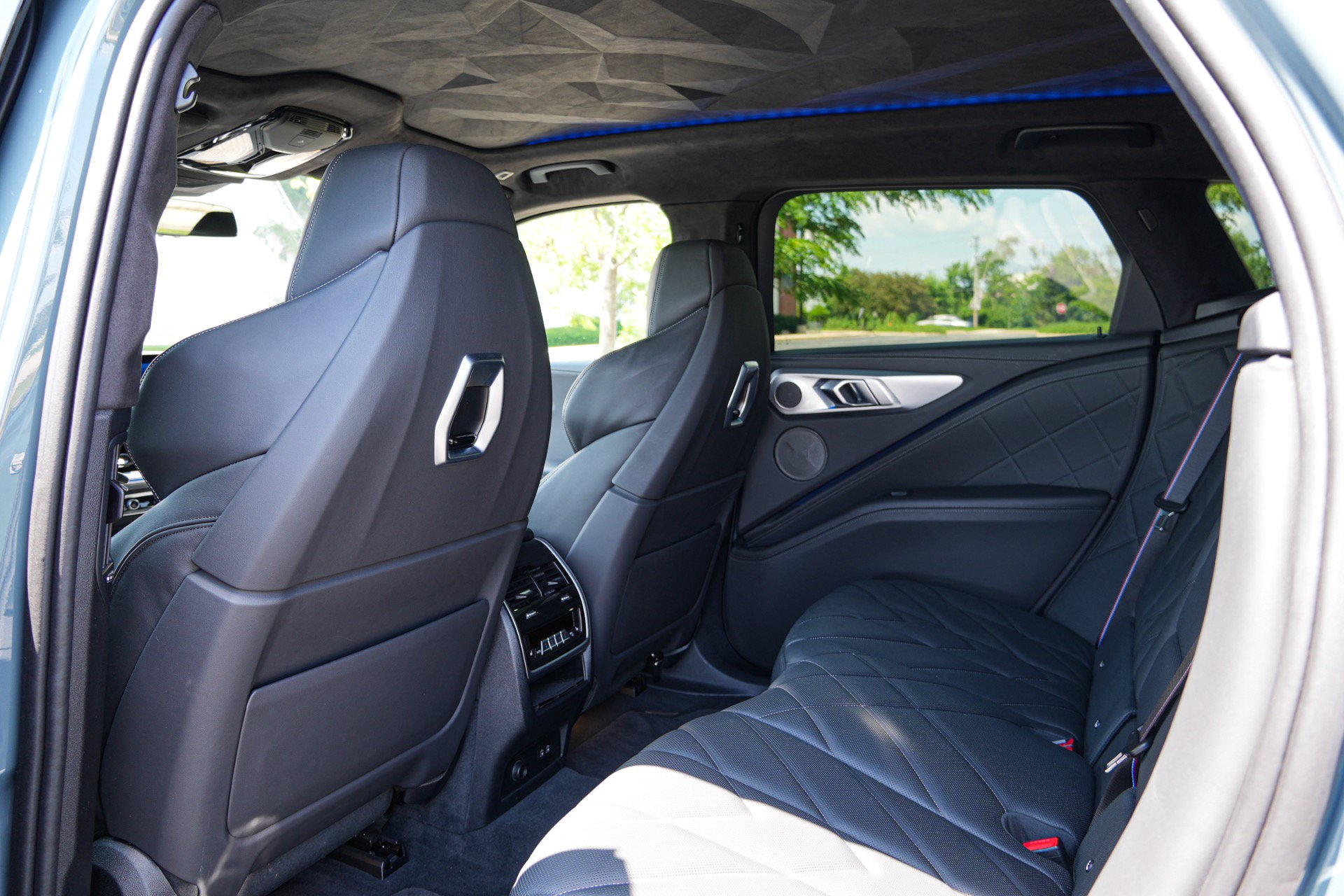Used 2023 BMW XM AWD/4WD image 24