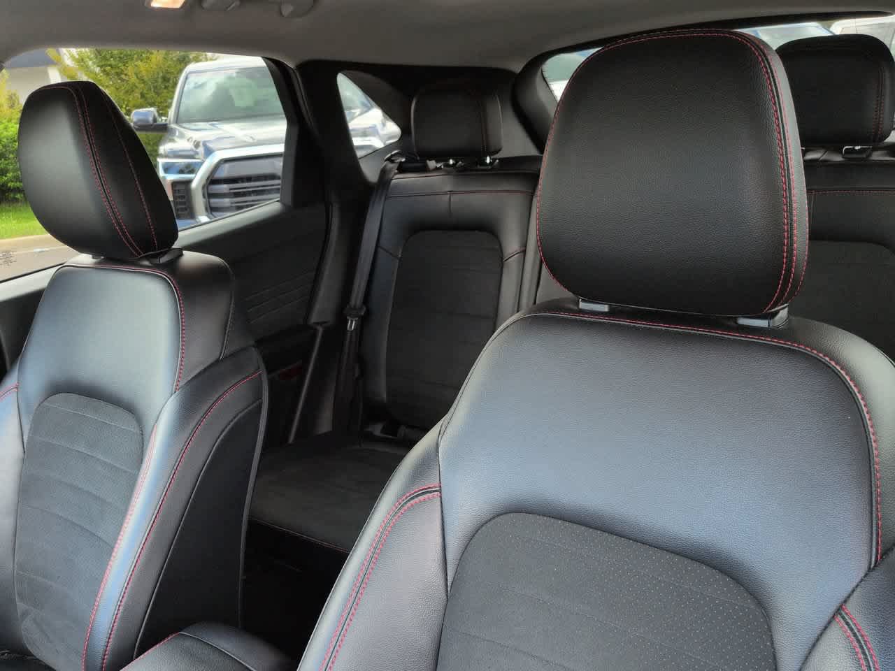 Used 2022 Ford Escape SEL w/ SEL Stealth AWD Package image 8