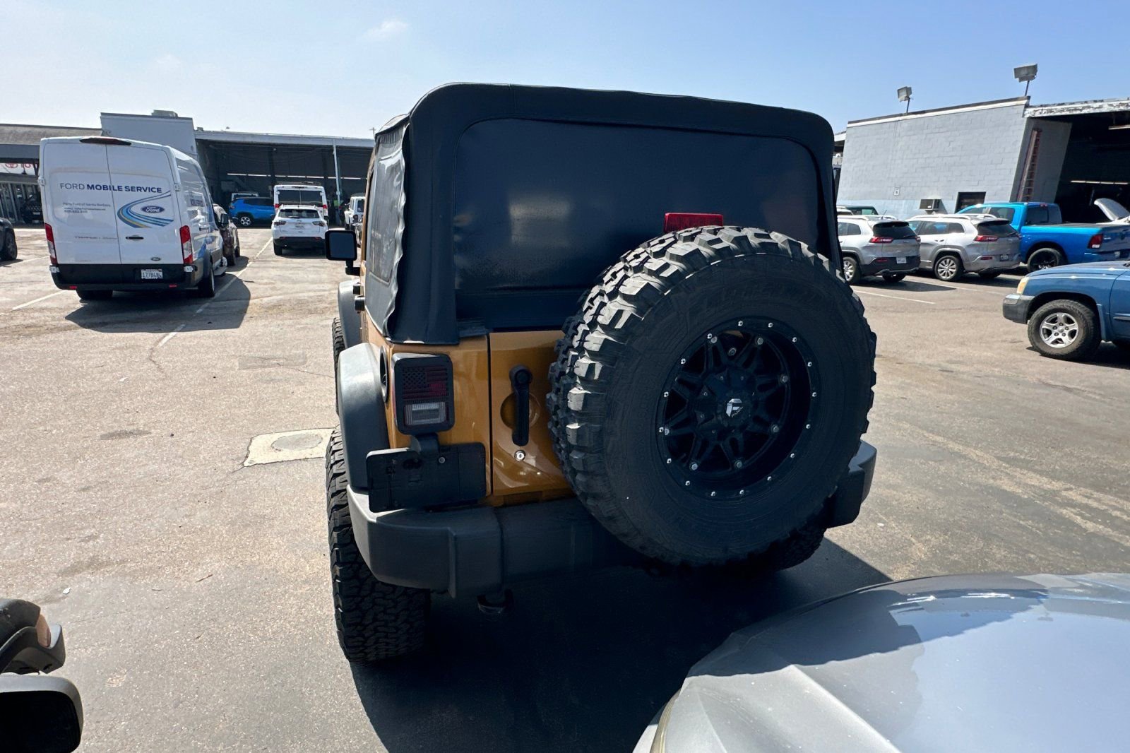 Used 2014 Jeep Wrangler Unlimited Sport image 5
