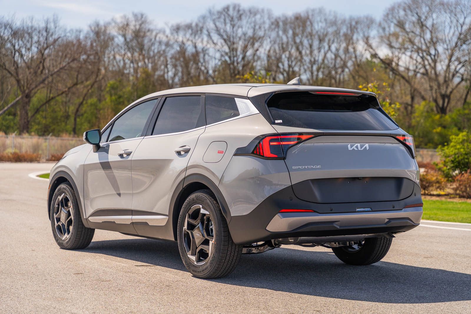 New 2026 Kia Sportage EX image 5