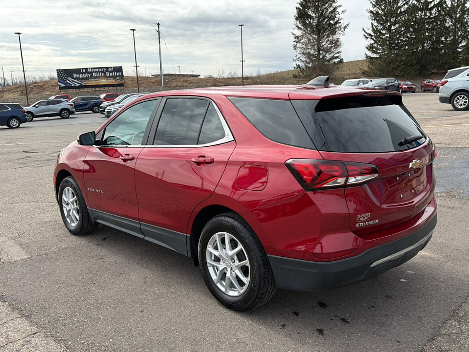Used 2024 Chevrolet Equinox LT FWD image 6