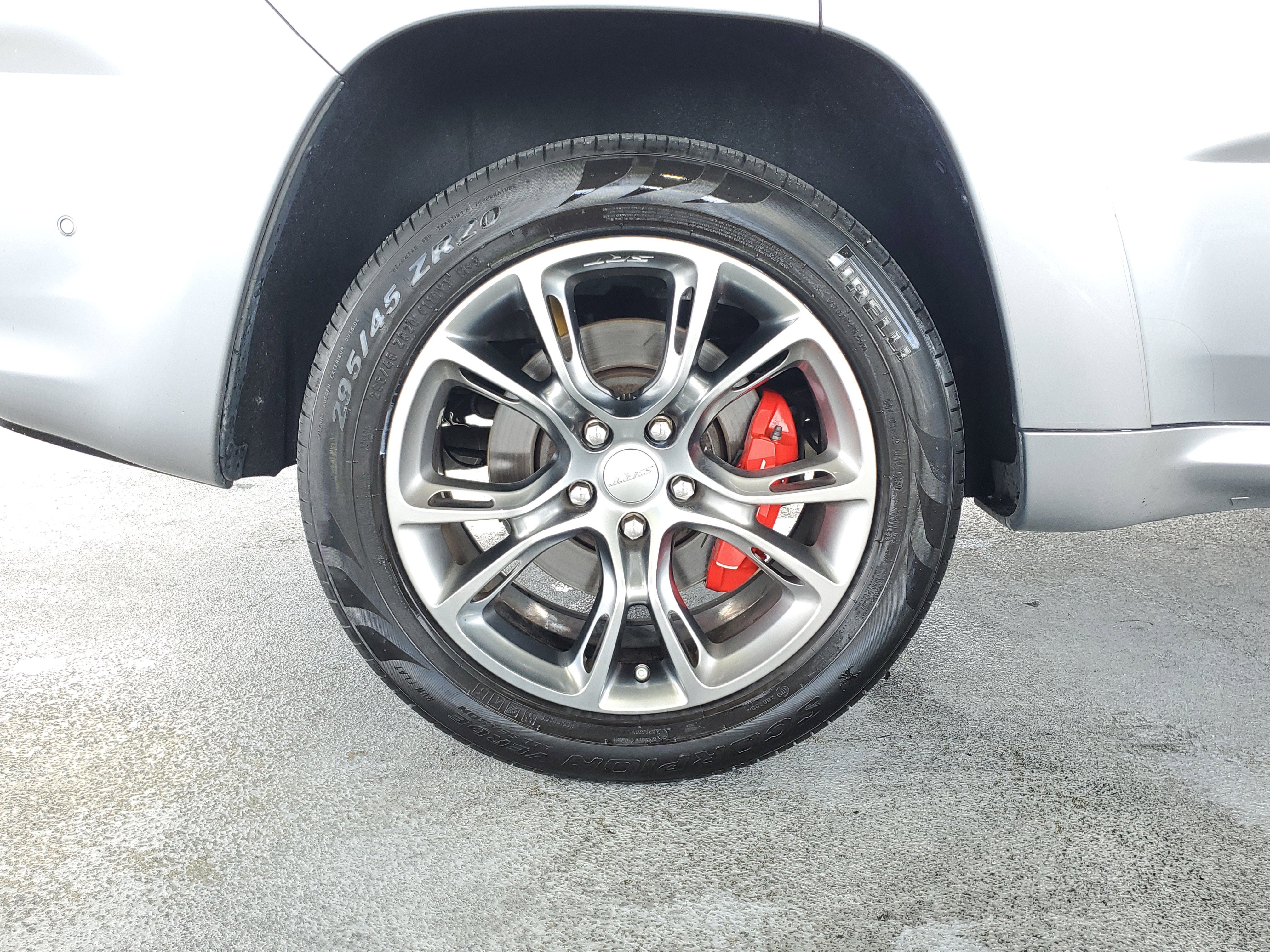 Used 2021 Jeep Grand Cherokee SRT AWD/4WD image 6