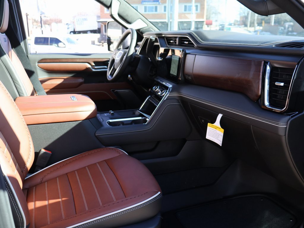 New 2026 GMC Sierra 2500 Denali Ultimate w/ Max Trailering Package image 7