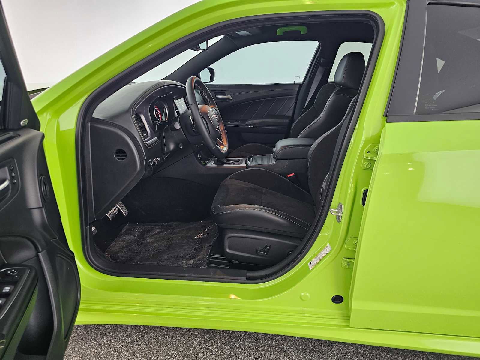 Used 2023 Dodge Charger Scat Pack image 21