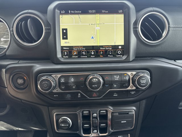 Used 2023 Jeep Wrangler Unlimited Sahara w/ Cold Weather Group AWD/4WD image 18