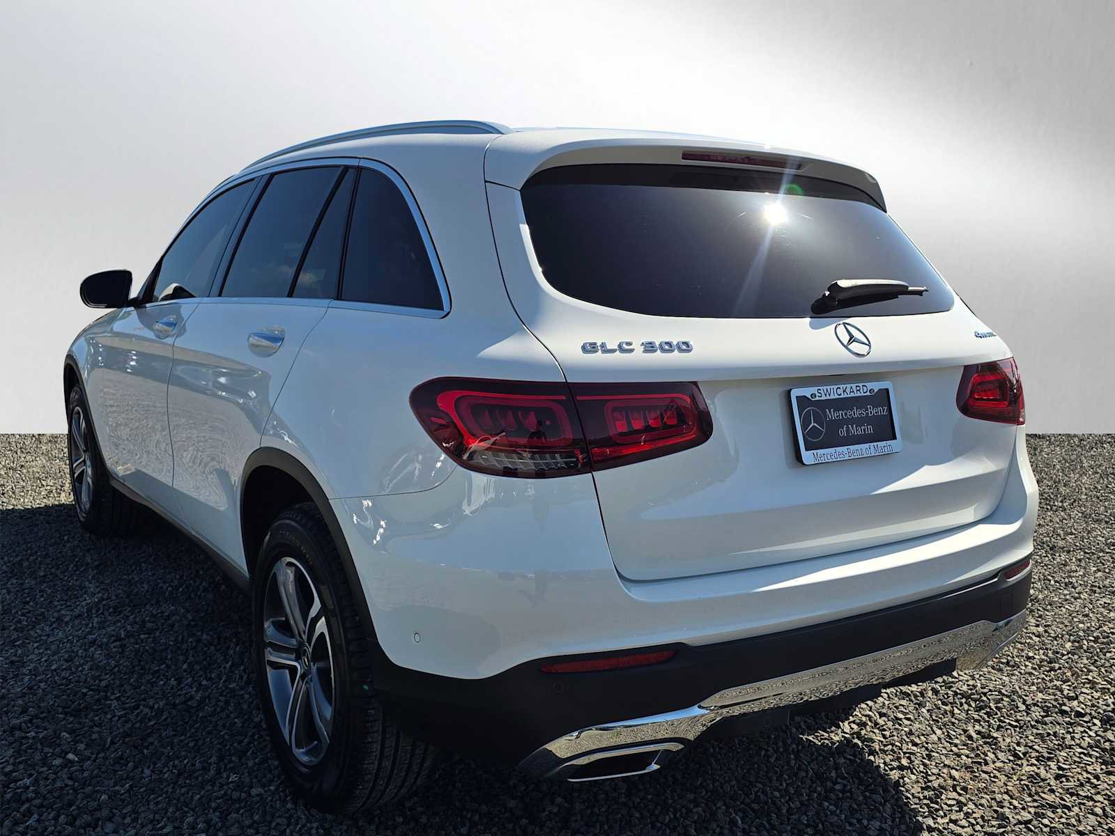 Used 2021 Mercedes-Benz GLC 300 4MATIC image 5