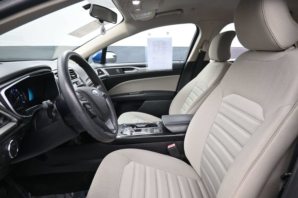 Used 2018 Ford Fusion S FWD image 17