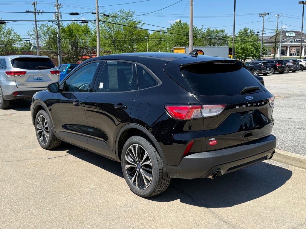 Used 2021 Ford Escape SE w/ SE Sport Appearance Package AWD/4WD image 8