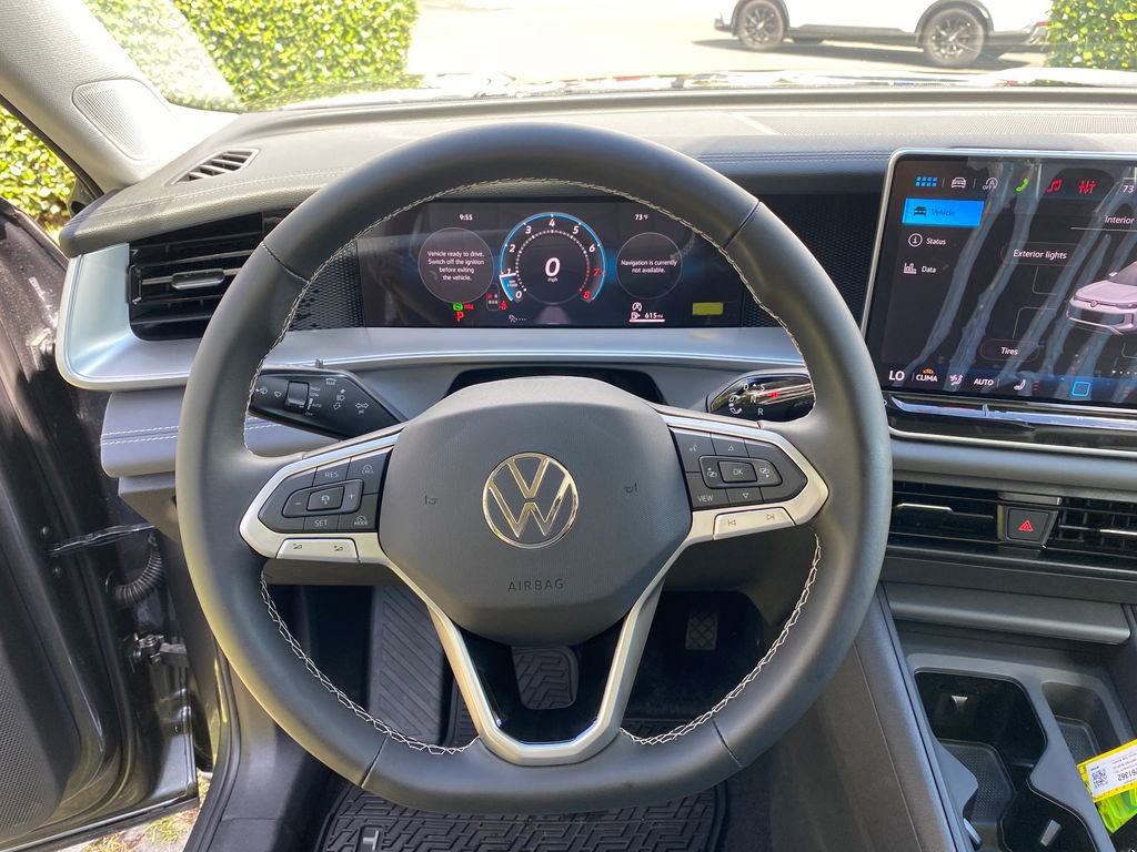 New 2026 Volkswagen Tiguan SE FWD image 31