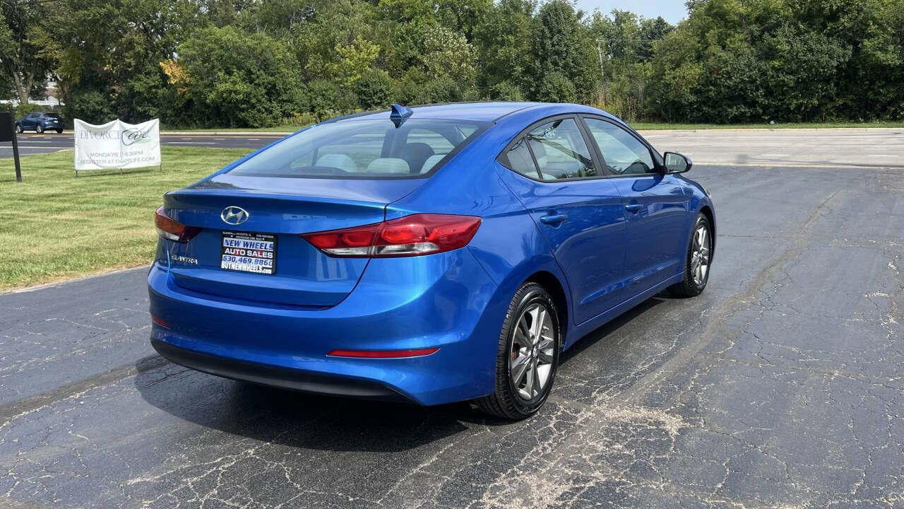 Used 2017 Hyundai Elantra SE w/ SE A/T Tech Package 03 image 5