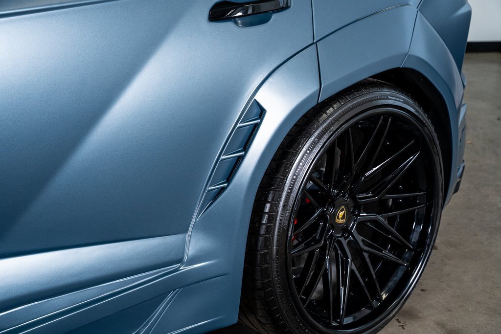 Used 2020 Lamborghini Urus image 23