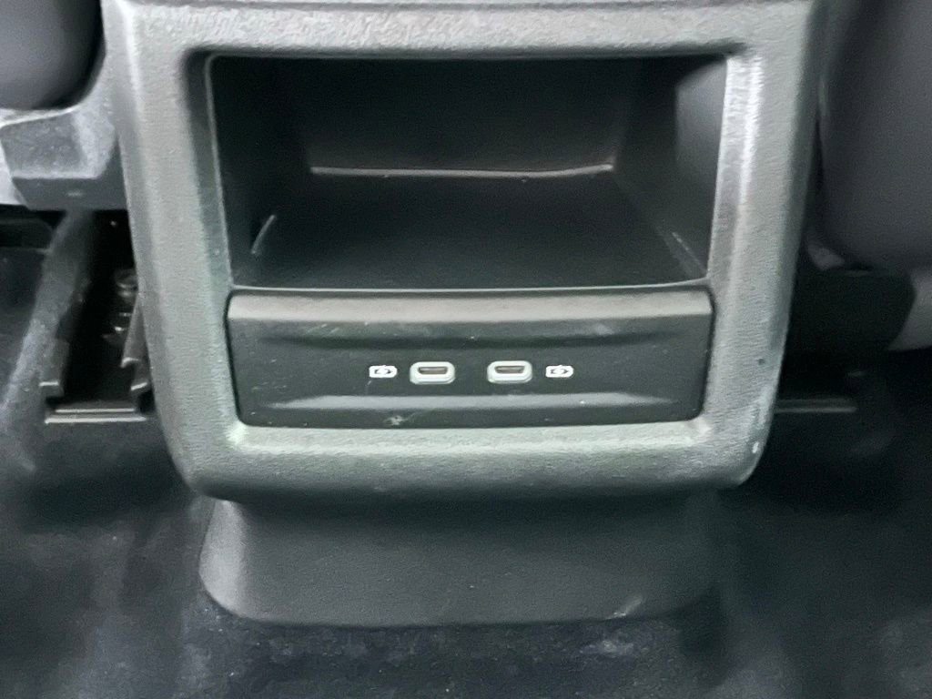 Used 2023 Volkswagen ID.4 Pro AWD/4WD image 22