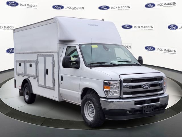 New 2026 Ford E-350 and Econoline 350 Super Duty w/ Power Equipment Group RWD image 7