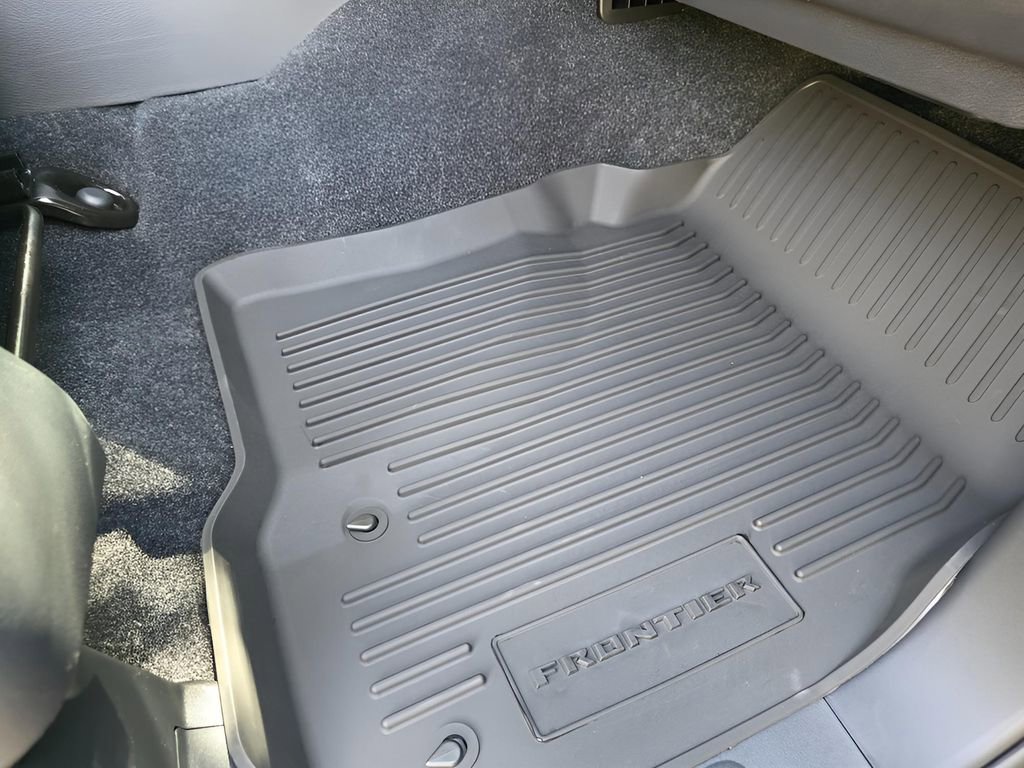 New 2026 Nissan Frontier SV w/ All-Weather Content Package image 10