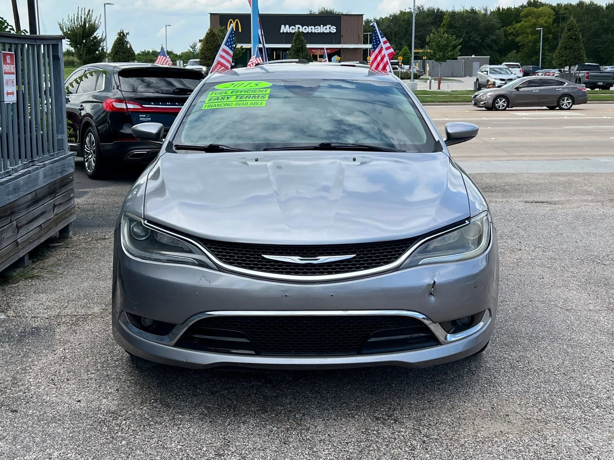 Used 2015 Chrysler 200 C image 3
