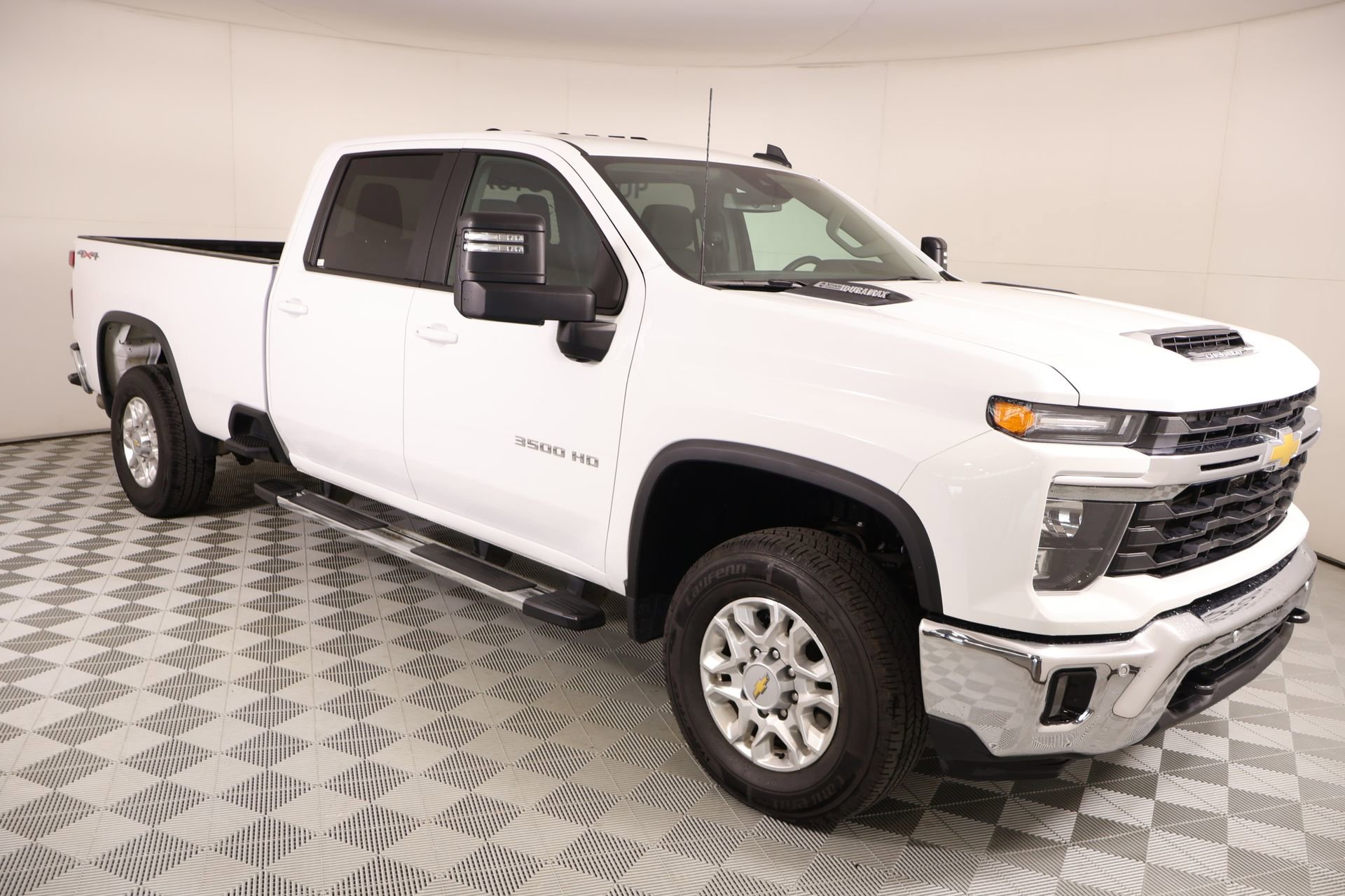 Used 2025 Chevrolet Silverado 3500 LT w/ Safety Package AWD/4WD 360° Tour