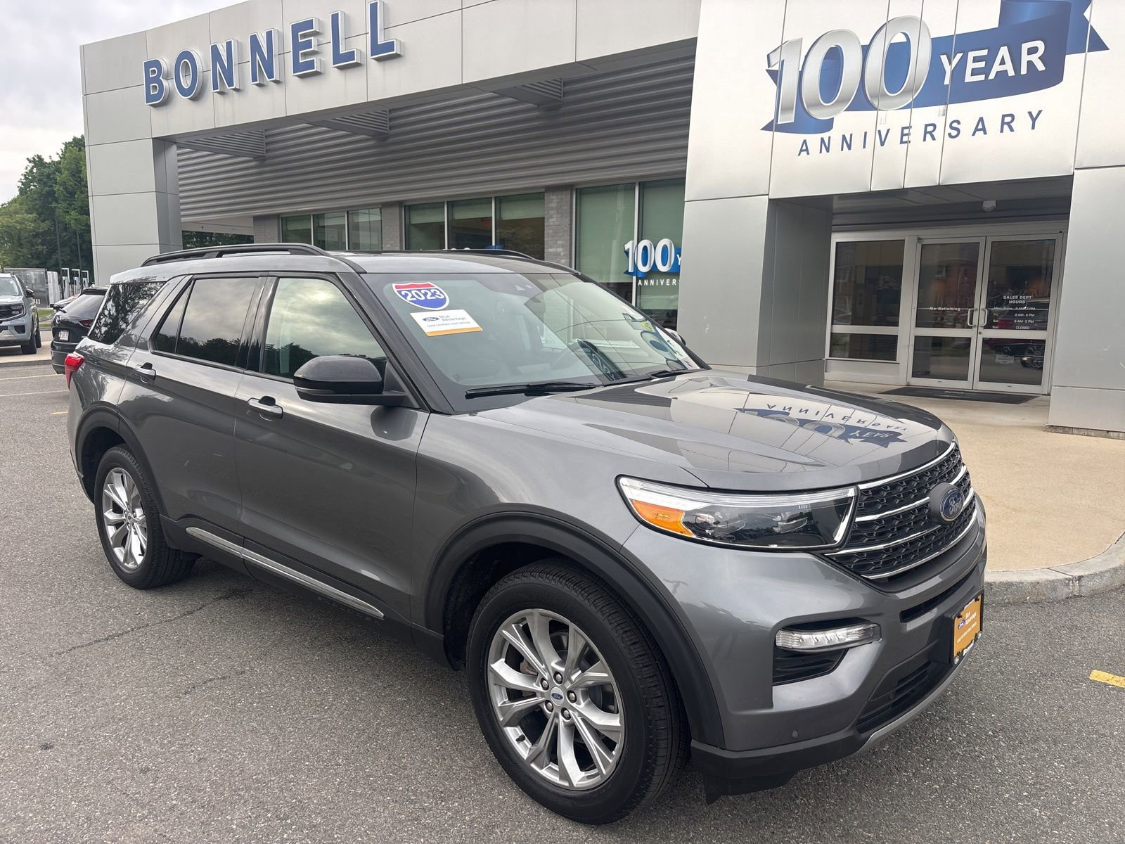 Certified 2023 Ford Explorer XLT w/ Equipment Group 202A