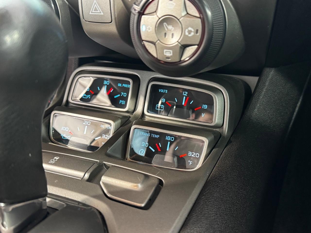 Used 2015 Chevrolet Camaro SS image 21