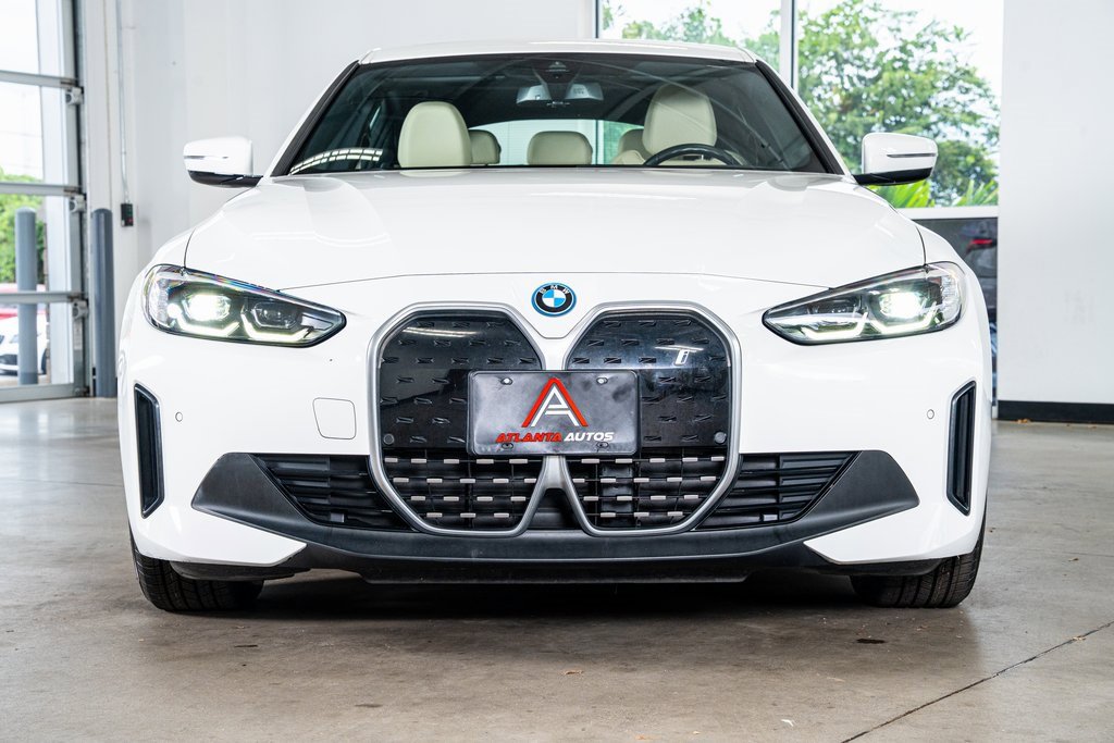 Used 2022 BMW i4 eDrive40 image 3