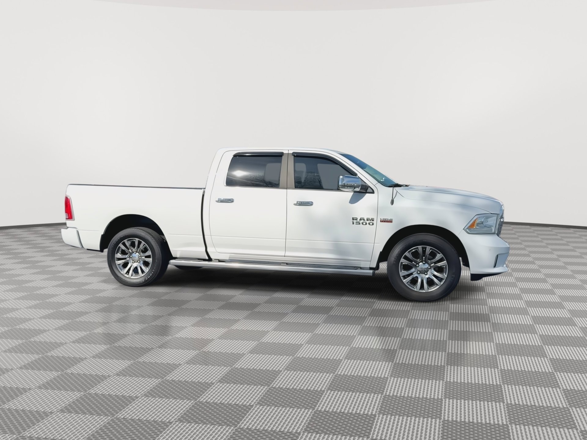 Used 2014 RAM 1500 Limited image 2