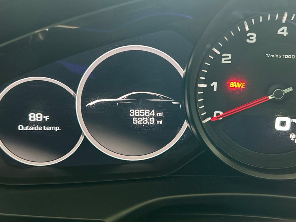 Used 2019 Porsche Panamera 4 AWD/4WD image 48