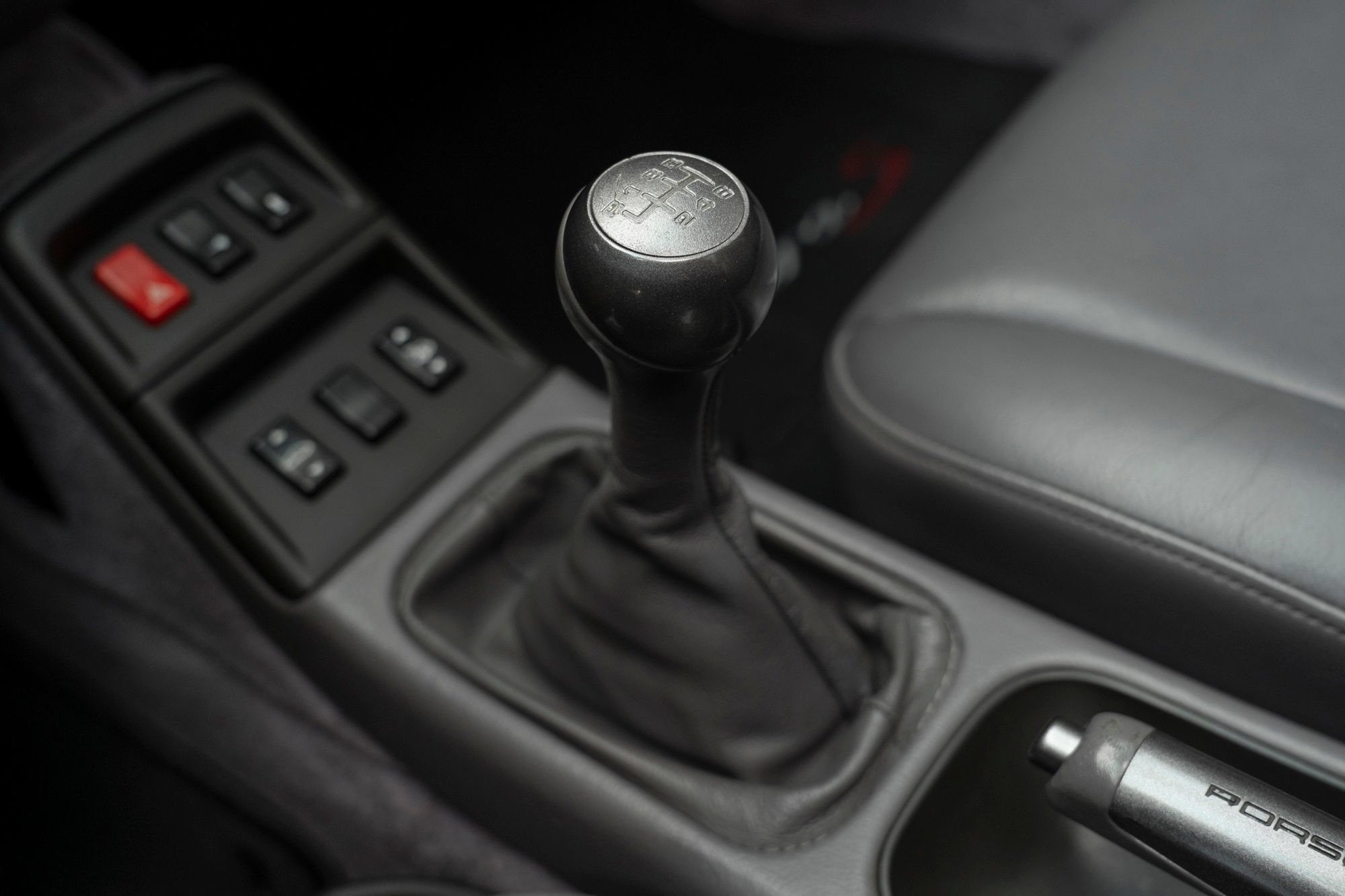 Used 1997 Porsche 911 Carrera S RWD image 31
