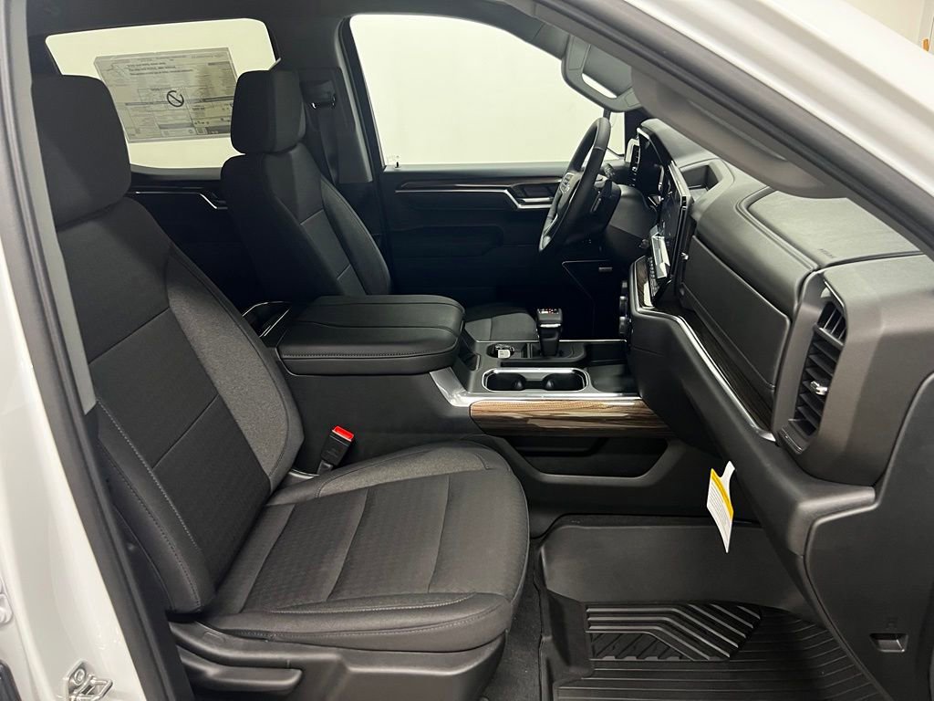 New 2026 Chevrolet Silverado 1500 RST w/ Convenience Package II AWD/4WD image 42