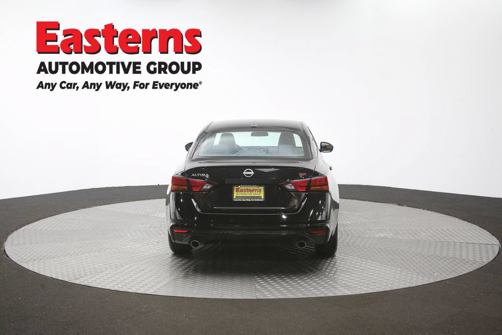 Used 2024 Nissan Altima 2.5 SR FWD image 37