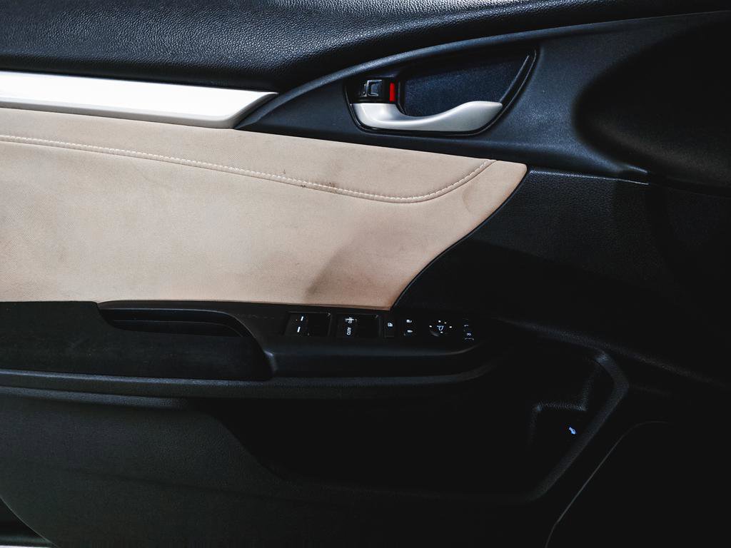 Used 2017 Honda Civic EX image 15