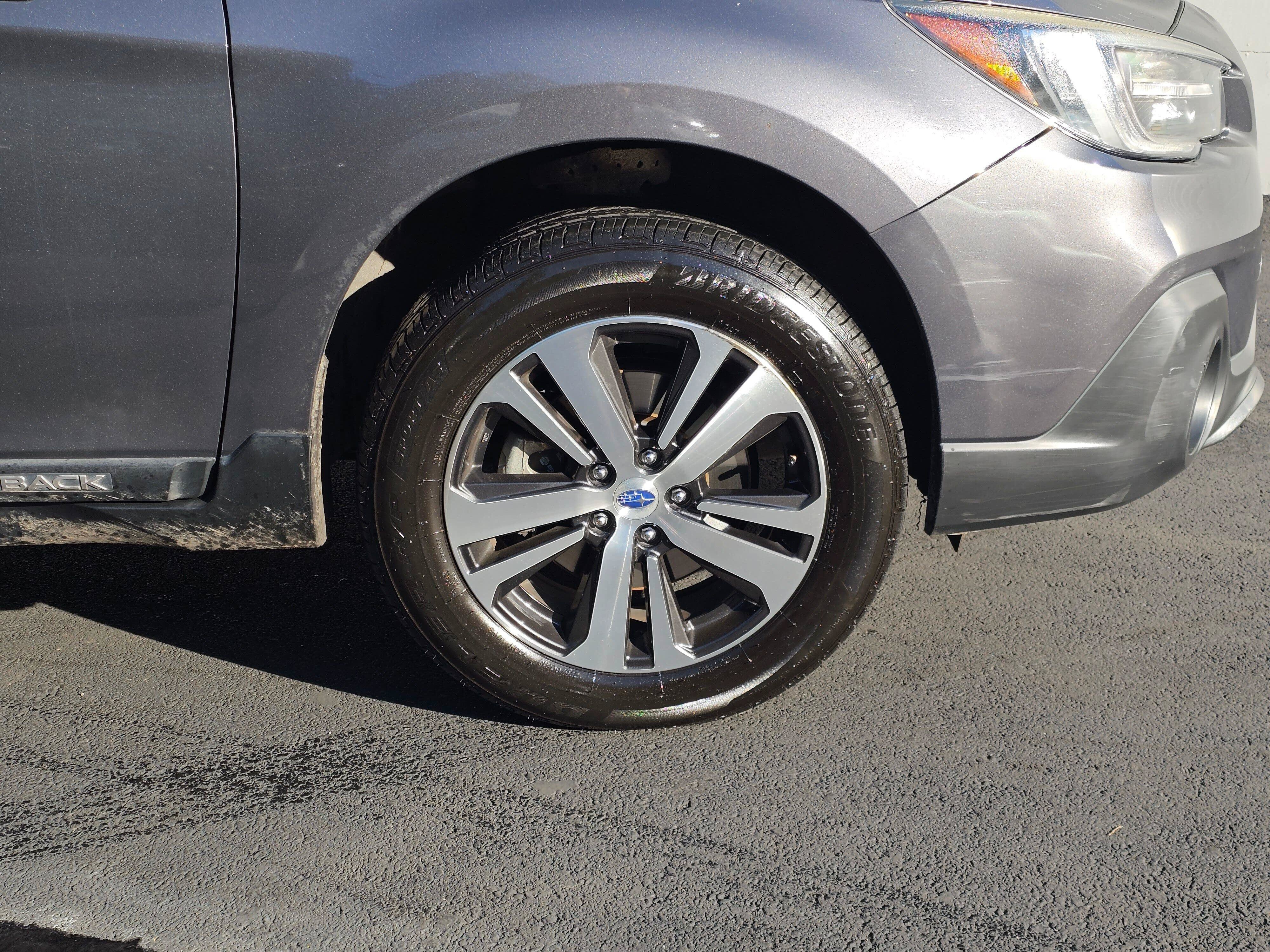 Used 2019 Subaru Outback 2.5i Limited AWD/4WD image 9