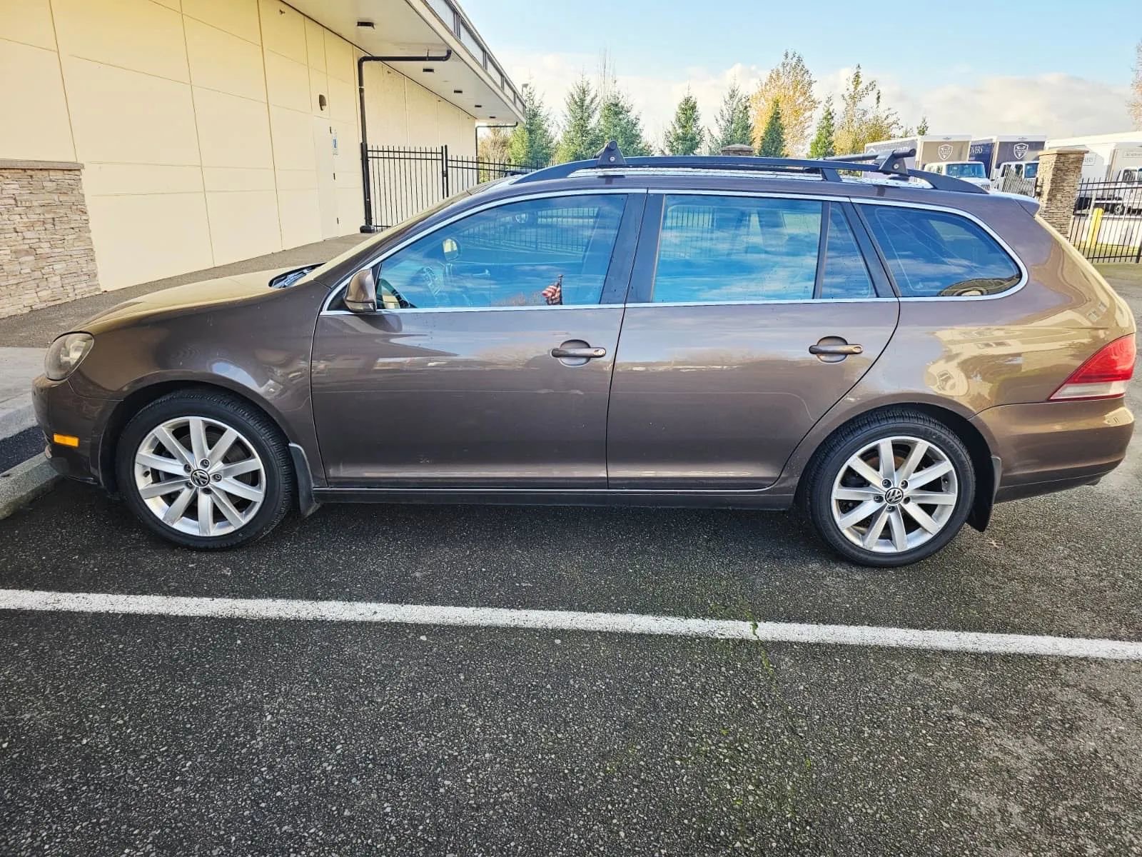 Used 2011 Volkswagen Jetta TDI image 2