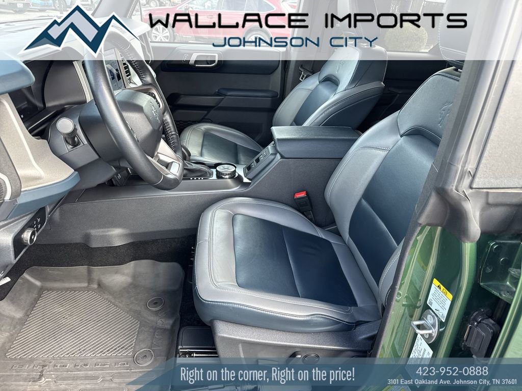 Used 2024 Ford Bronco Outer Banks AWD/4WD image 13