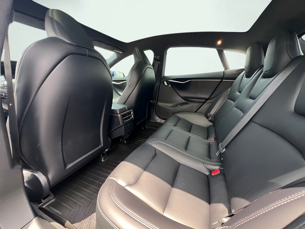 Used 2020 Tesla Model S Long Range AWD/4WD image 18