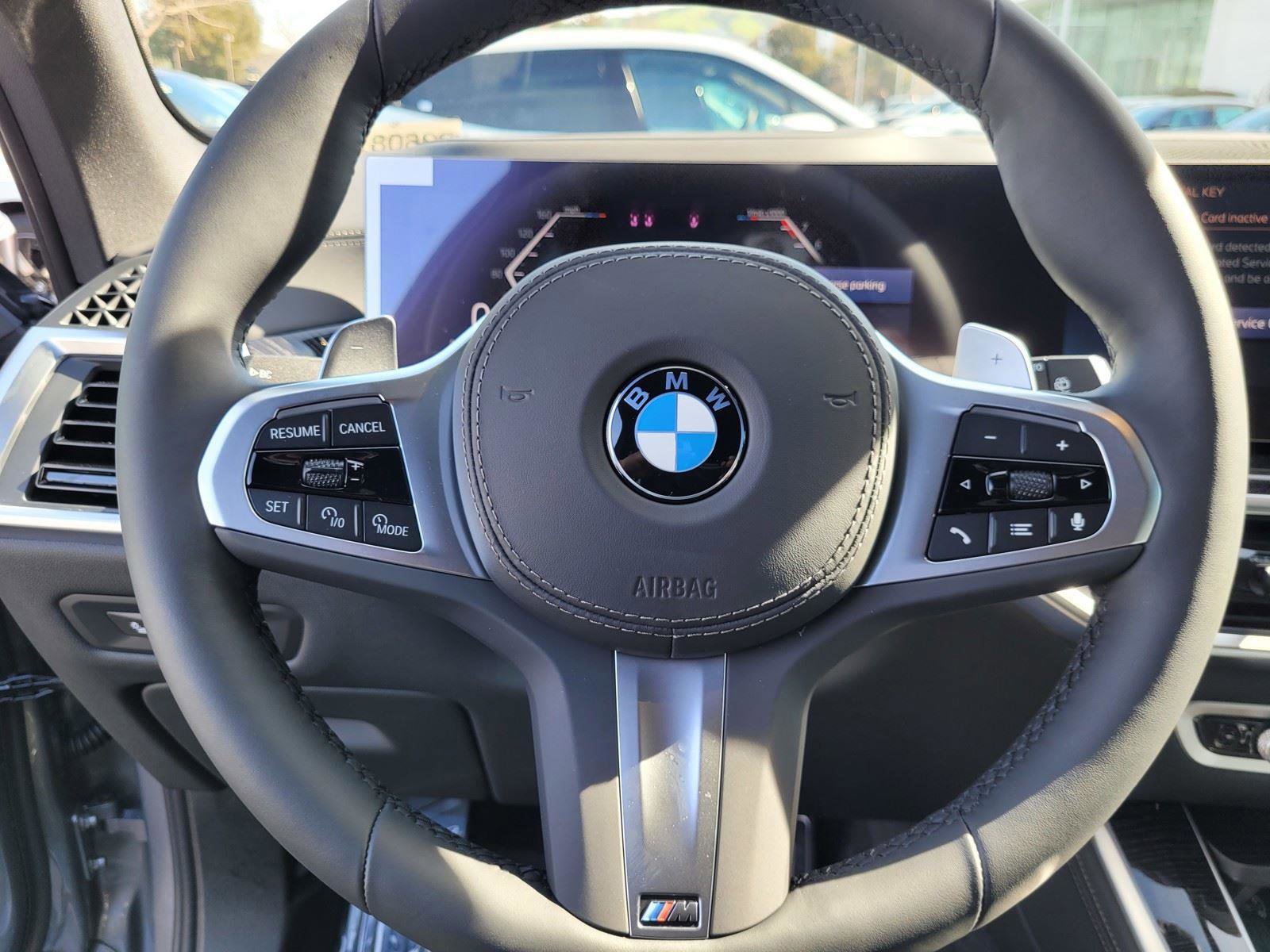 New 2026 BMW X5 xDrive40i w/ M Sport Package AWD/4WD image 18