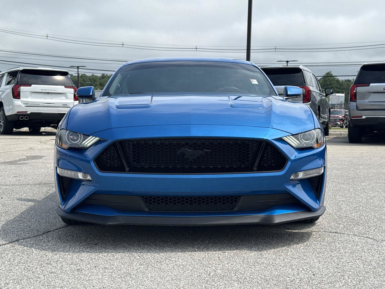 Used 2020 Ford Mustang GT Premium w/ GT Performance Package RWD image 2