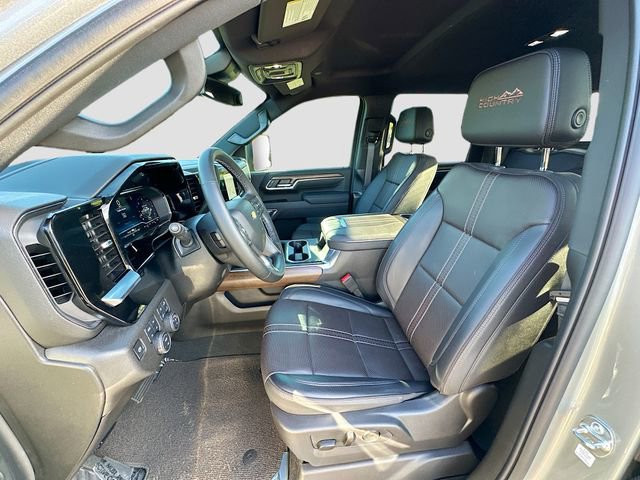 Used 2025 Chevrolet Silverado 2500 High Country image 22