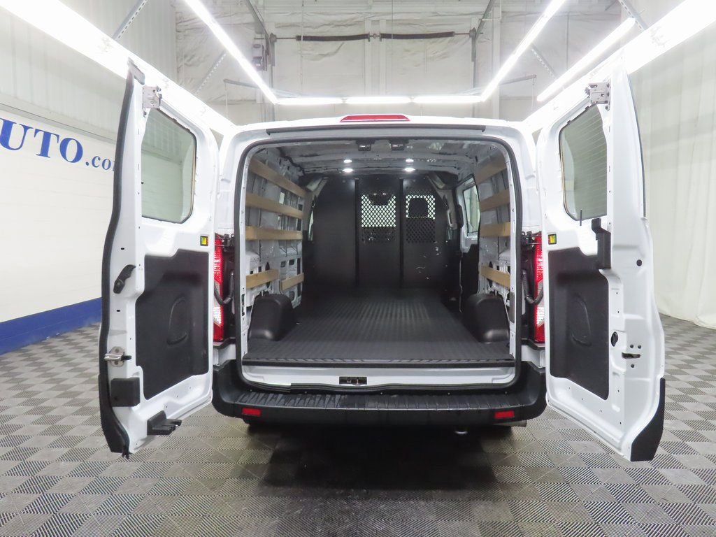 Used 2024 Ford Transit 250 Low Roof AWD w/ Exterior Upgrade Package image 25