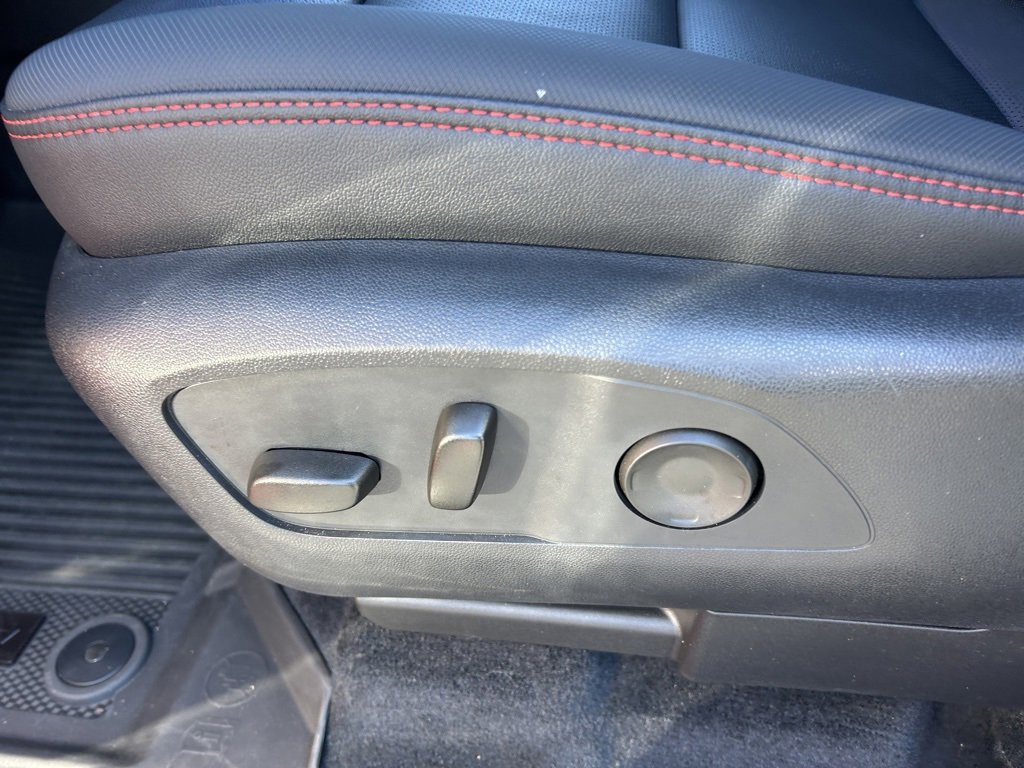 Used 2024 Chevrolet Traverse RS w/ LPO, Floor Liner Package image 56