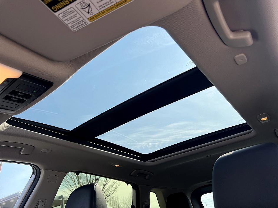 Certified 2023 Nissan Rogue SV w/ SV Premium B Package image 19