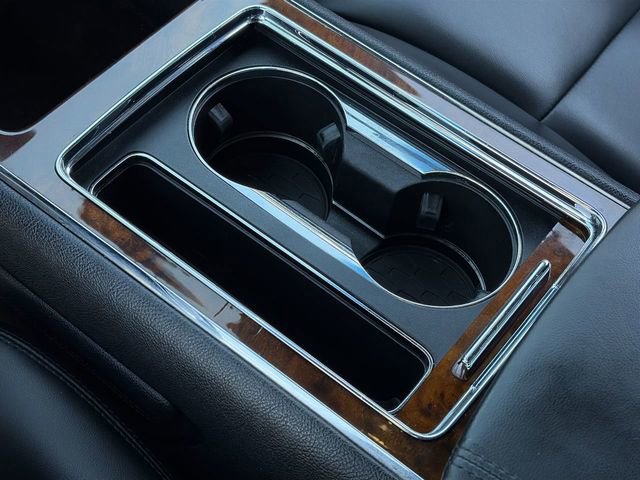 Used 2019 Lincoln Continental Premiere image 32