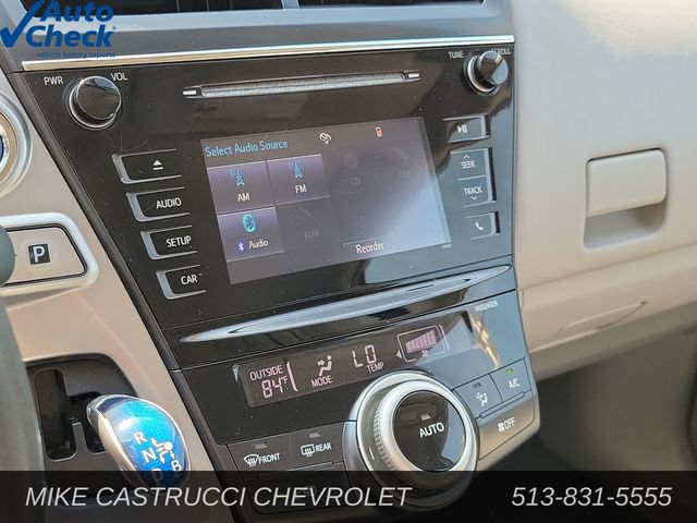 Used 2017 Toyota Prius V Two w/ Carpet Mat Package FWD image 12
